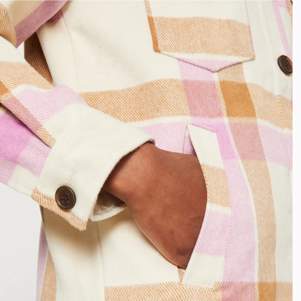 Gap Pink Plaid Shacket - image 5